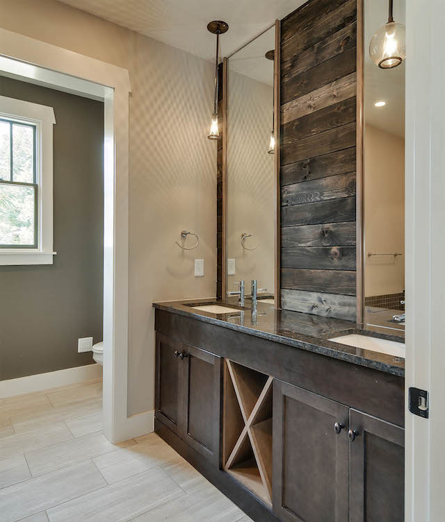 Wood wall in bathroom - Bynum Design D. Luxe Home Nashville